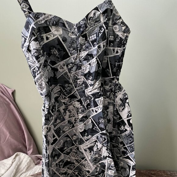 Batman Comic Mini Dress Hot Topic in Medium - Picture 1 of 8